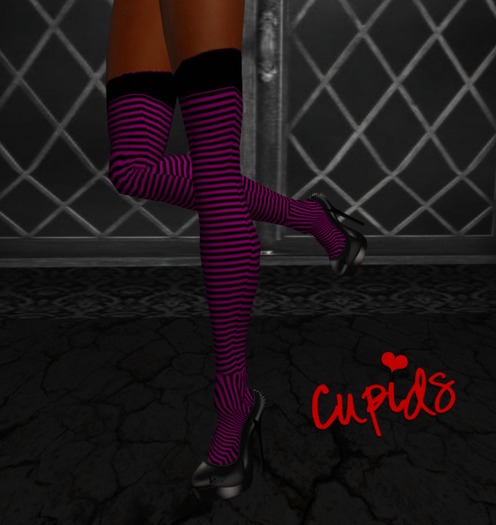 socks purple black
