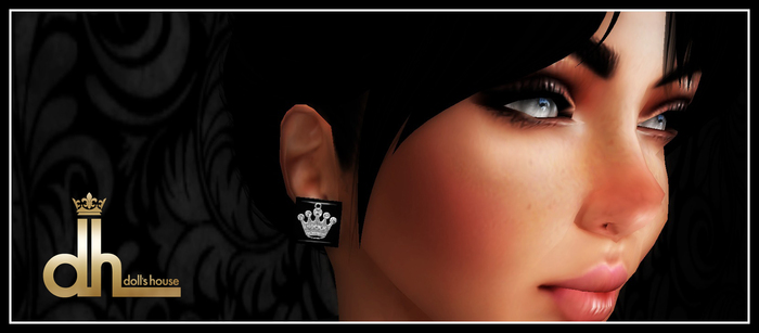 SILVER QUEEN GOLD EARRINGS DOLL'S HOUSE