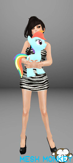 Mesh Monkey : My Little Pony Rainbow Dash plushie