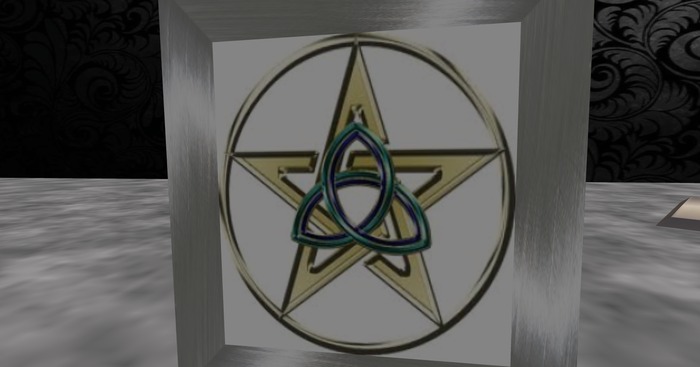 Triquetra Pent