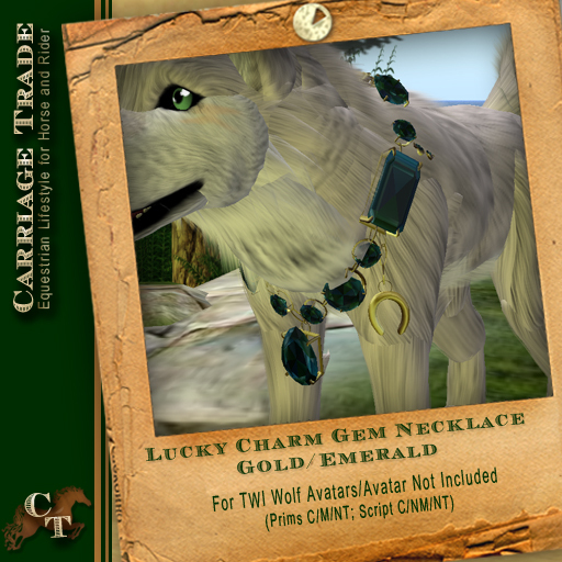 @CT@ TWI Dog/Wolf Necklace Gold/Emerald