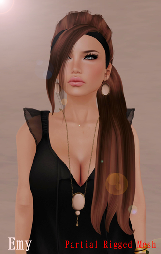Miss C. / Emy_Blonde