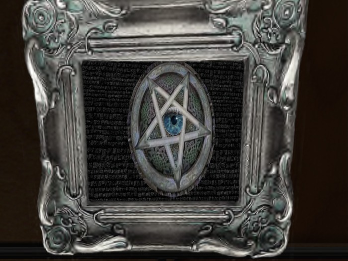 pentical with eye framed