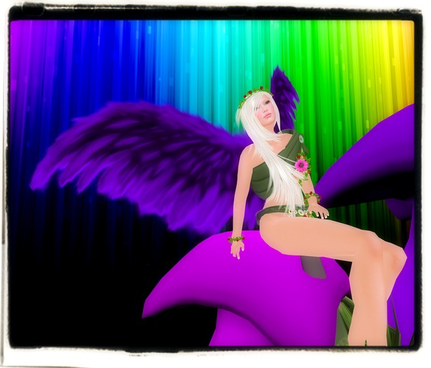 Ed-Wings Purple Feathers