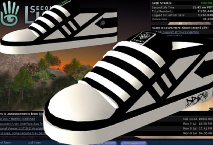 Male - White Sneaks 1