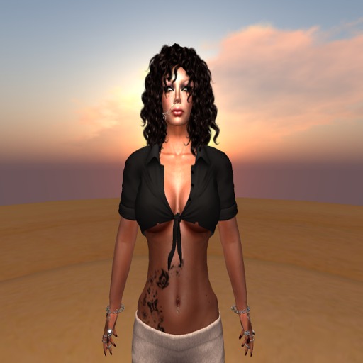 leila mini top black