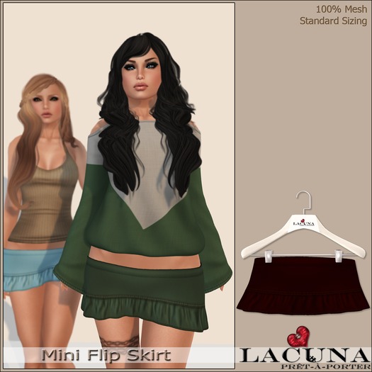 *LACUNA* Mini Flip Skirt - Rouge