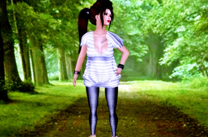 PROMOTION !!  M.I.T~ Mesh Grey/White Sweater