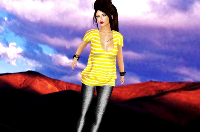M.I.T~ Mesh Light Yellow Sweater