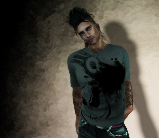 ..:: GIFT ::.. Jack Skull = V-neck T-shirt (Mesh)