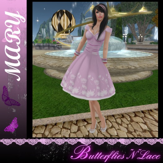 BNL - Mary in Pink (Boxed)