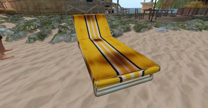 Dayafter - Brokeback sun lounger yellow