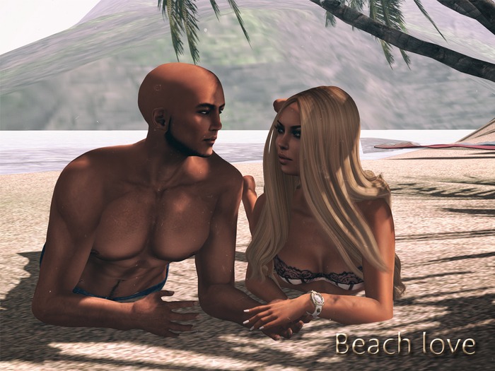 Beach love couple pose