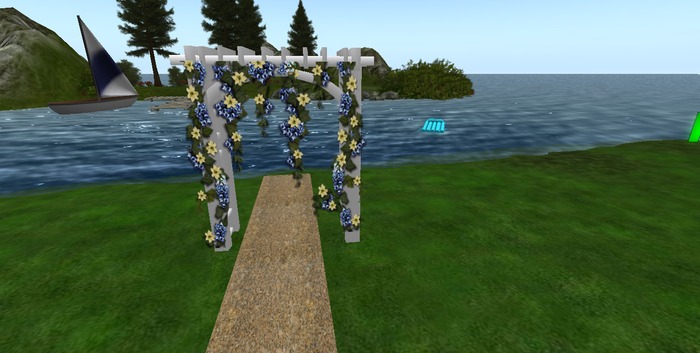 Flowered Trellis blue/yellow