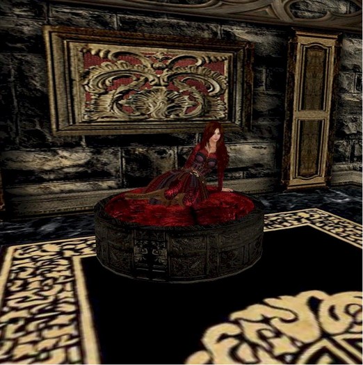 *EbE* Gothic Ottoman (red)
