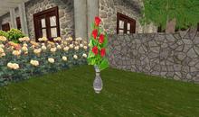 Vase with red roses 1