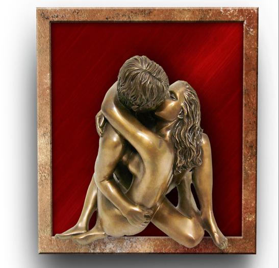 Long Bronze Kiss