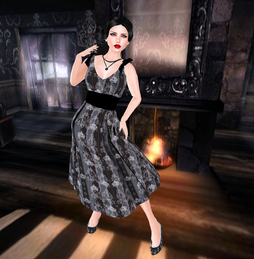 {T.D.} Retro Dress Royalty (Boxed)