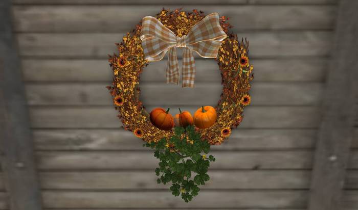 CJ Harvest Wreath + Pumpkin + nice Deco